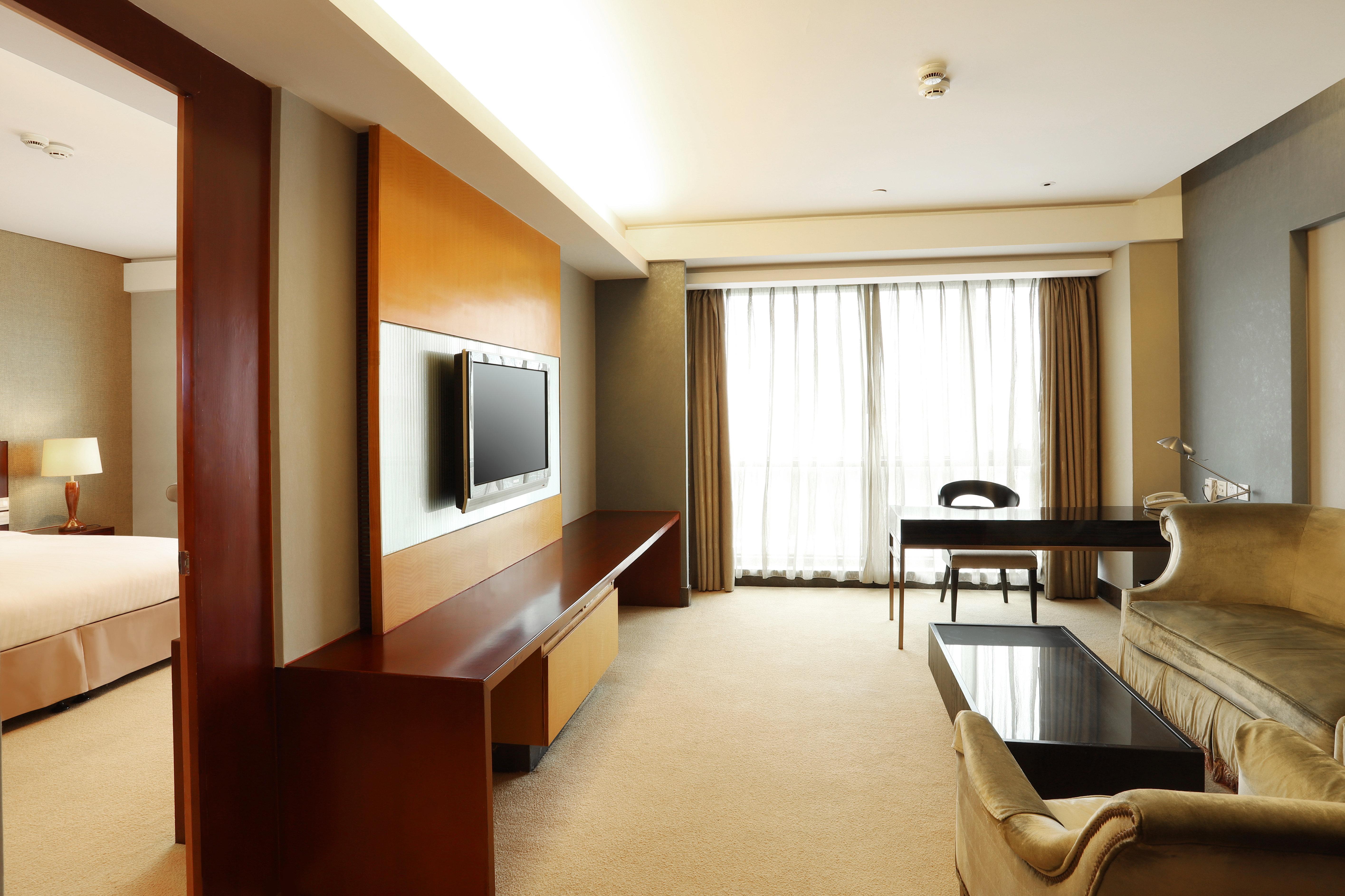 Holiday Inn Shanghai Pudong Nanpu, an IHG Hotel Bagian luar foto