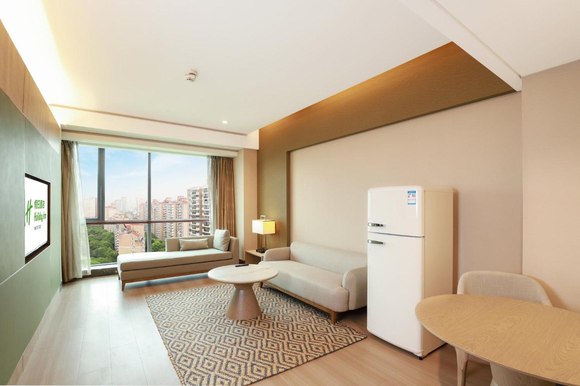 Holiday Inn Shanghai Pudong Nanpu, an IHG Hotel Bagian luar foto